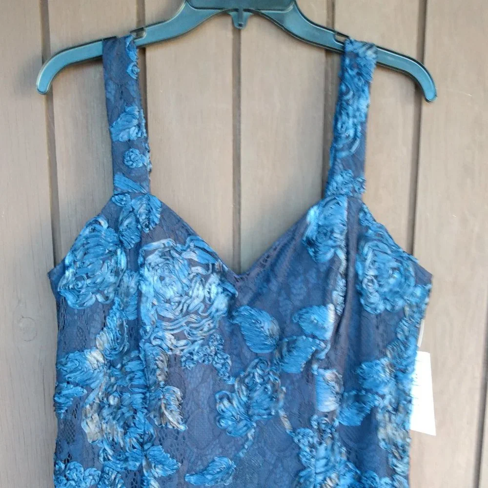 🌟SLNY || Sweetheart Neck Soutache Lace Gown - Picture 12 of 16